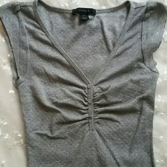 ✅Vintage Express Grey V-neck … - Picture 6 of 8